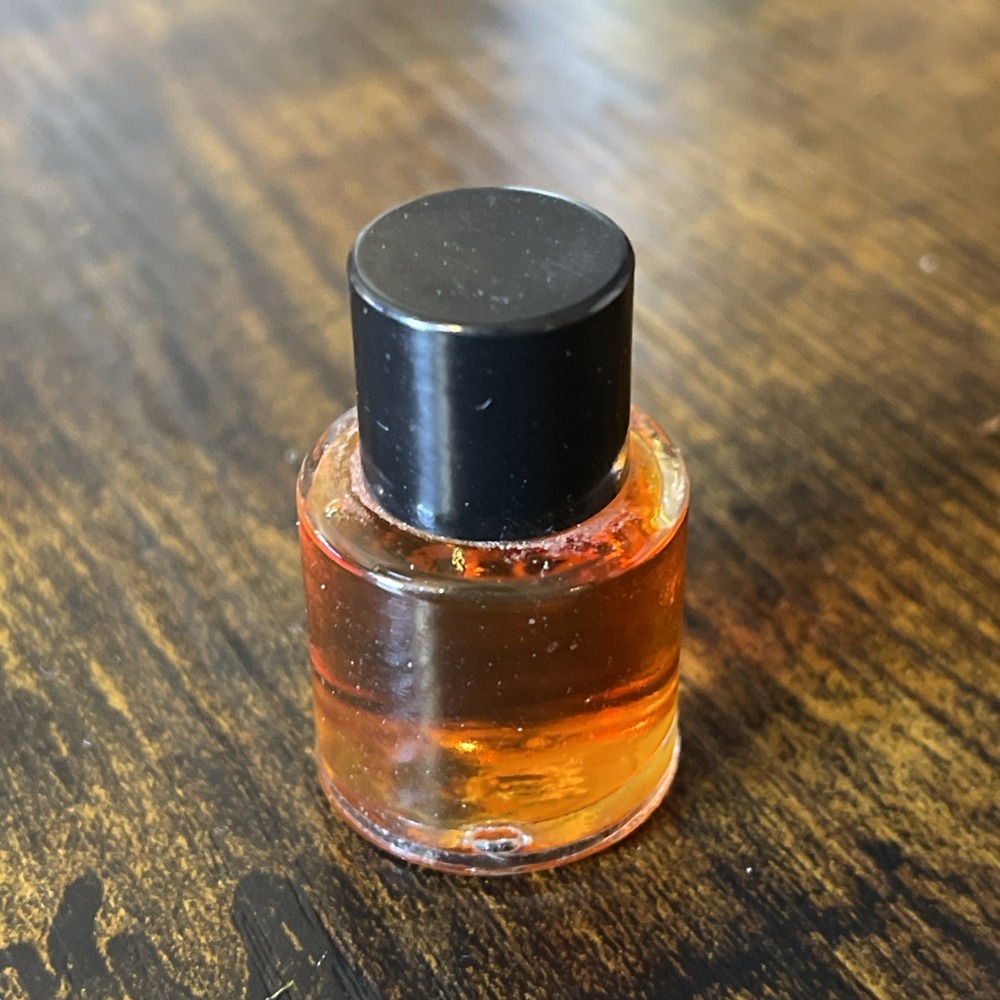 VINTAGE Basic Black CHARLES REVSON  PERFUME PARFUM‎ MINIATURE 1/8 oz SPLASH